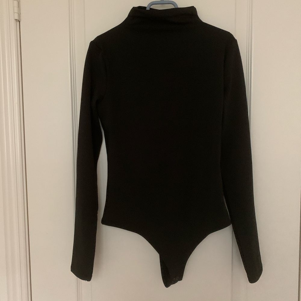Express Black Mock Neck Long Sleeve Body Contour Bodysuit XS NWT